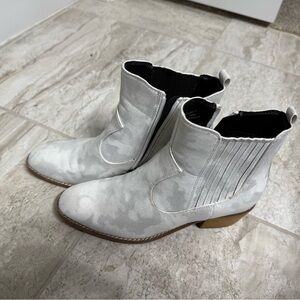 Stylish White Ankle Boots